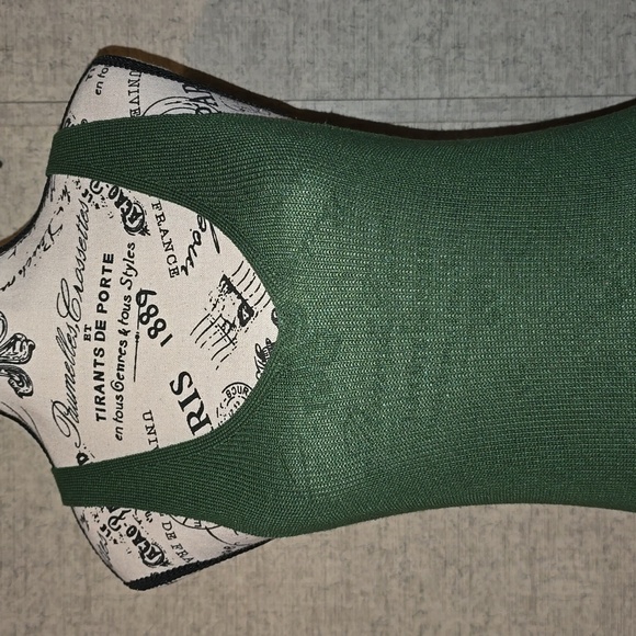 EUC Womens DOUBLE ZERO Tank top - Picture 3 of 15